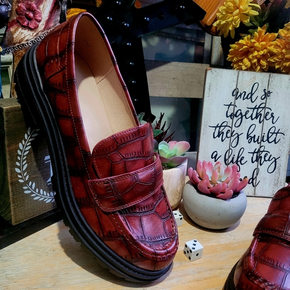 ZBY Classic Penny Loafers - Picture 7 of 13
